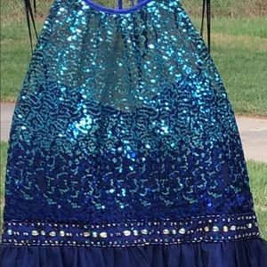 Short prom or hoco homecoming dress.